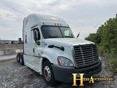 2015  FREIGHTLINER  CASCADIA  T/A SLEEPER, NON RUNNER