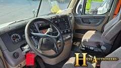 2016  FREIGHTLINER  CASCADIA   T/A SLEEPER