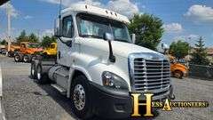 2015  FREIGHTLINER  CASCADIA  T/A DAYCAB