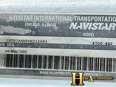 2000  INTERNATIONAL  4700  FLATBED TRUCK