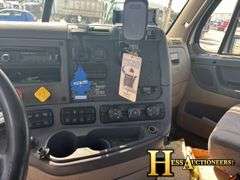 2015  FREIGHTLINER  CASCADIA 125  S/A DAYCAB