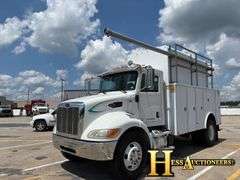 2015  PETERBILT  337  BOOM TRUCK