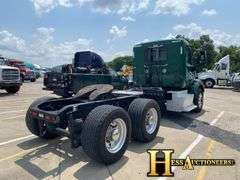 2017  PETERBILT  579  T/A DAYCAB