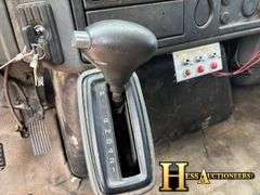2004  INTERNATIONAL  4300  FLATBED TRUCK