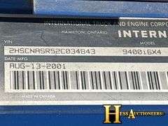 2002  INTERNATIONAL  9400  T/A SLEEPER