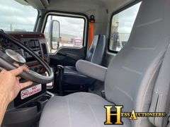 2015  MACK  CXU613  T/A DAYCAB