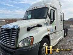 2015  FREIGHTLINER  CASCADIA  T/A SLEEPER, NON RUNNER