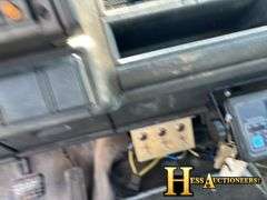 2001  GMC  C6500  FLATBED TRUCK
