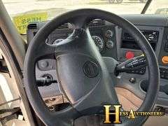 2017  FREIGHTLINER  X11342ST  S/A DAYCAB