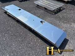 BUMPER   TRUCK PART