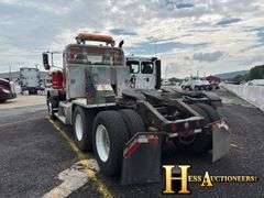 2015  PETERBILT  389  T/A DAYCAB