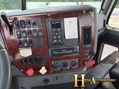 2013  MACK  CXU612  S/A DAYCAB