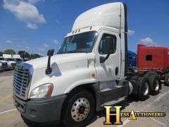 2016  FREIGHTLINER  CASCADIA EVOLUTION  T/A DAYCAB