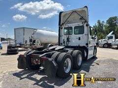 2016  FREIGHTLINER  CASCADIA  T/A DAYCAB