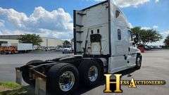2016  FREIGHTLINER  CASCADIA   T/A SLEEPER