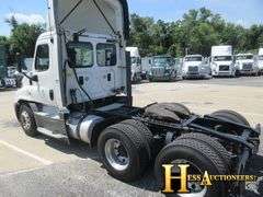 2016  FREIGHTLINER  CASCADIA EVOLUTION  T/A DAYCAB