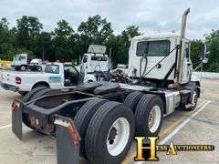 2015  MACK  CXU613  T/A DAYCAB
