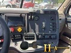 2016  FREIGHTLINER  CASCADIA  T/A DAYCAB
