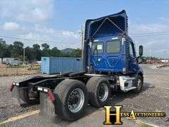 2021  FREIGHTLINER  CASCADIA  T/A DAYCAB