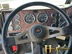 2002  INTERNATIONAL  9400  T/A SLEEPER