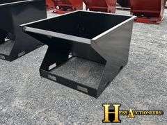 2025  1.5 CU YD TRASH  HOPPER  SKID STEER ATTACHMENT