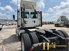 2017  FREIGHTLINER  X11342ST  S/A DAYCAB