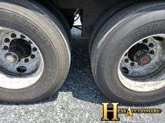 2013  GREAT DANE  53'  VAN TRAILER