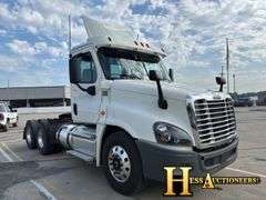 2017  FREIGHTLINER  CASCADIA X12564ST  T/A DAYCAB
