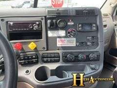 2018  FREIGHTLINER  X11342ST  S/A DAYCAB