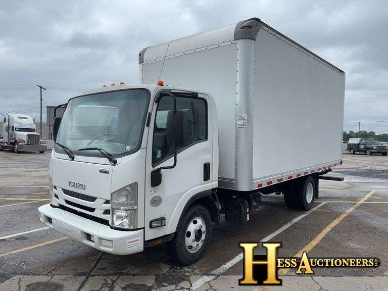 2019 ISUZU NPR BOX TRUCK