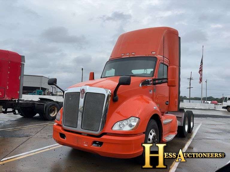 2016  KENWORTH   T680  T/A DAYCAB
