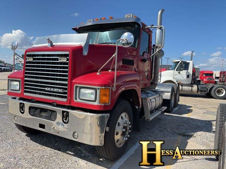 2014  MACK   CHU613 PINNACLE  T/A DAYCAB