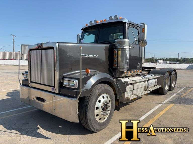 2012 WESTERN STAR 4900 EX T/A DAYCAB