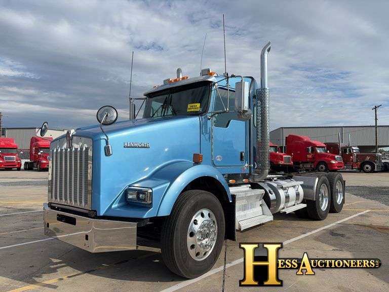 2019  KENWORTH  T800  T/A DAYCAB
