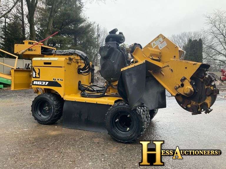 2019 RAYCO RG37 SUPER JR STUMP GRINDER - Hess Auctioneers