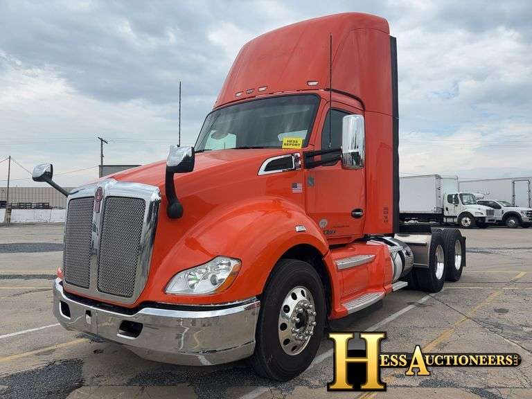 2018 KENWORTH T680 T/A DAYCAB