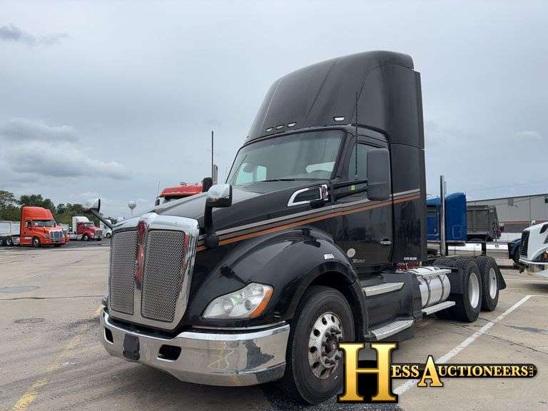 2019 KENWORTH T680 T/A DAYCAB