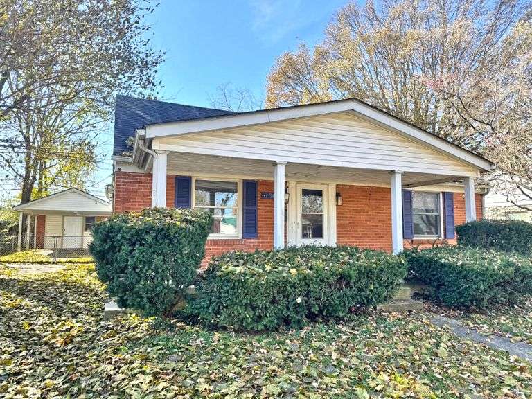 636 Stratford Drive