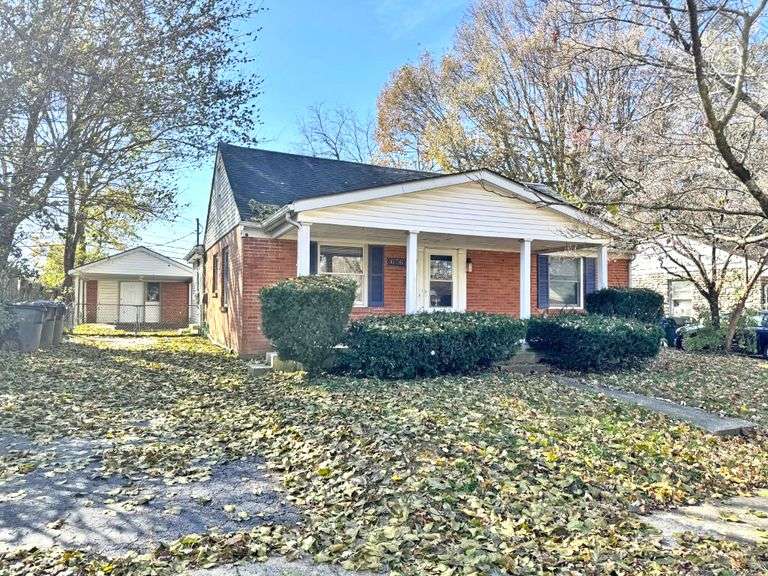 636 Stratford Drive