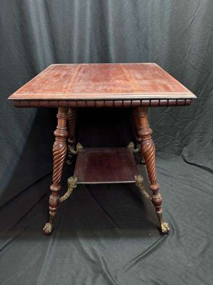 Ornate Victorian Clawfoot Table