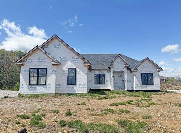 137 Longridge Drive