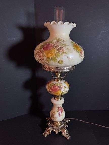 Vintage "Gone with the Wind" Style Lamp