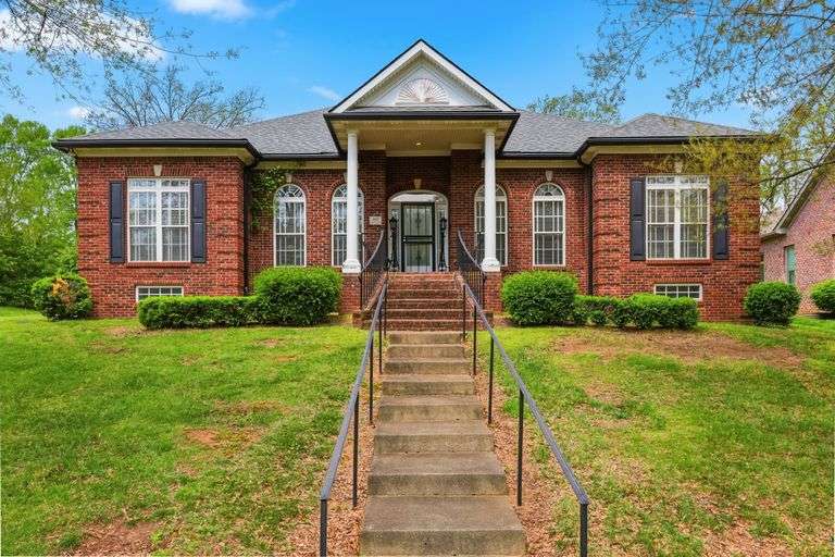 4117 John Alden Lane