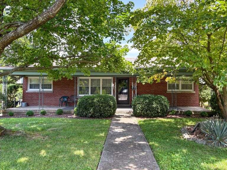 609 Portland Drive