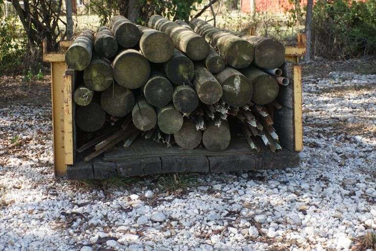 Apx 23 Used Treated 8’ Pine Posts, Used T Posts in Gang Box - Hiatt ...