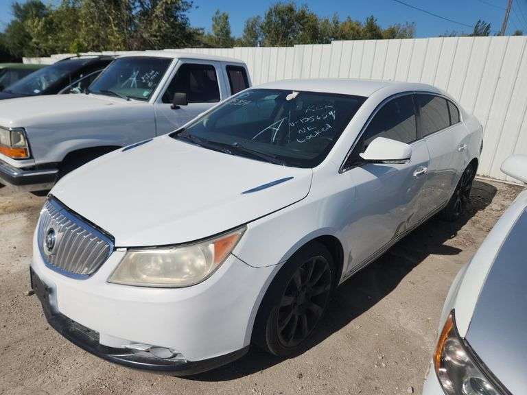 2010  BUICK  LaCrosse  1G4GC5EG7AF125659
