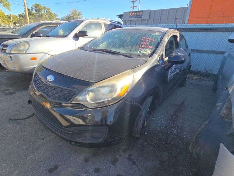 2013  KIA  Rio  KNADM4A34D6173588