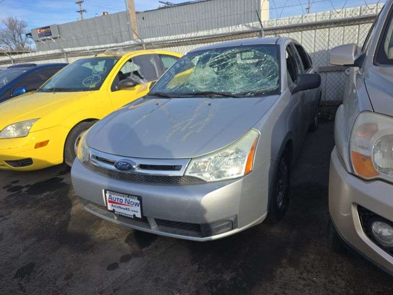 2010  FORD  Focus  1FAHP3FN3AW143399