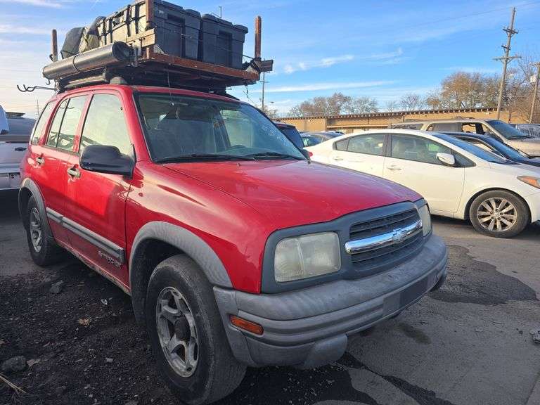 2001  CHEVROLET  Tracker  2CNBJ734616925576