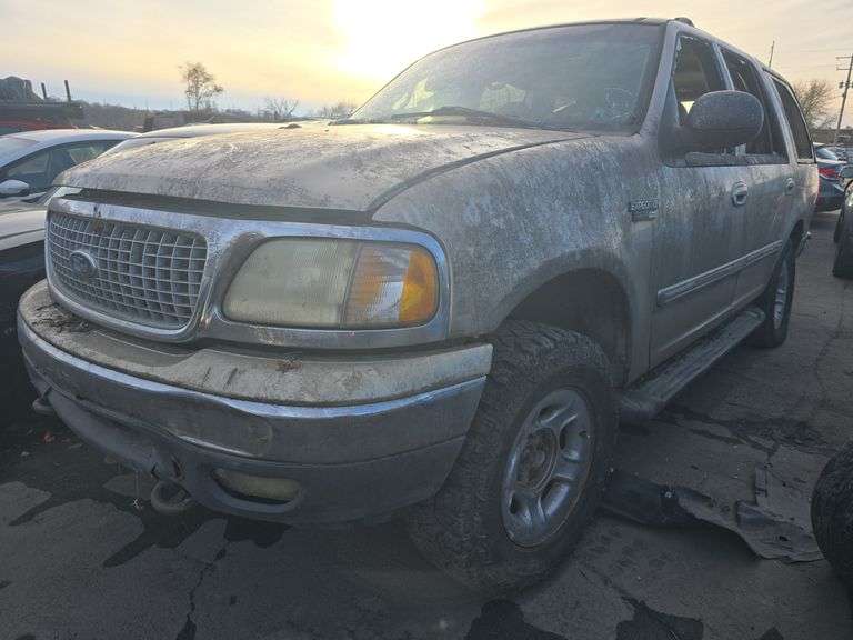 1999  FORD  Expedition  1FMPU18L1XLB37914